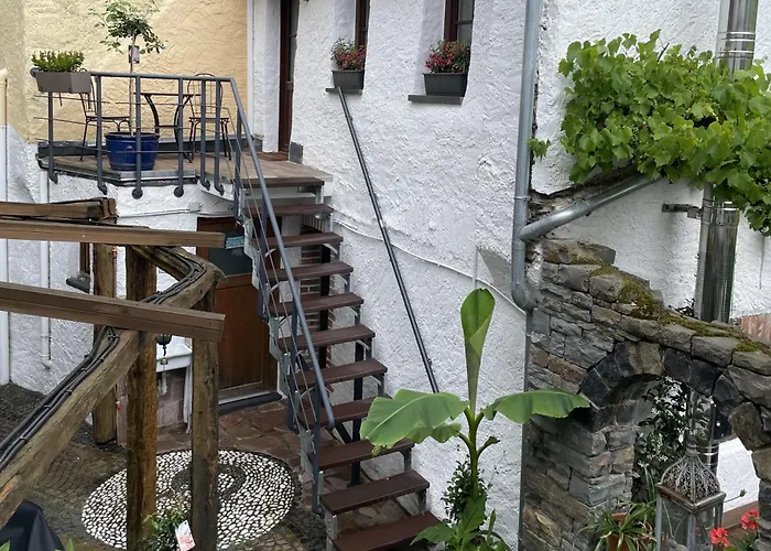 Ferienwohnung Nostalgie In Bruttig-Fankel Fuer 1 - 3 Personen